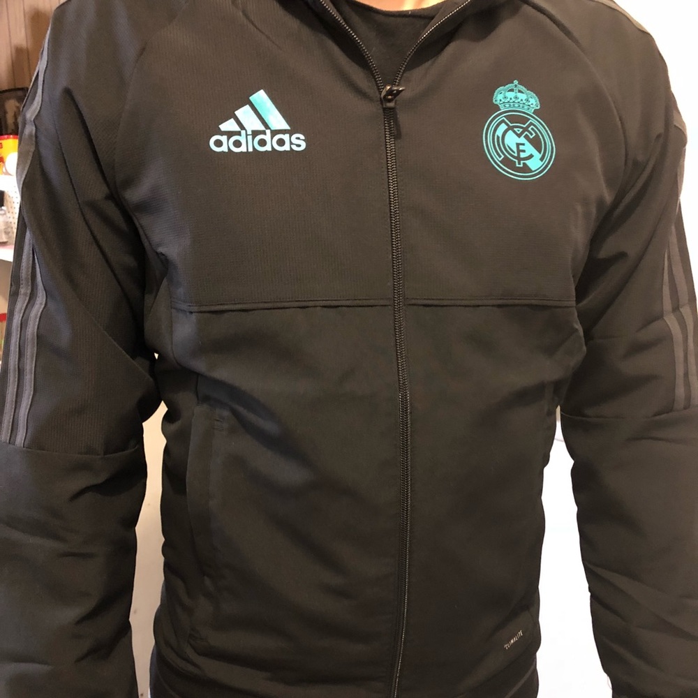 Men’s Real Madrid Adidas jacket hooded
